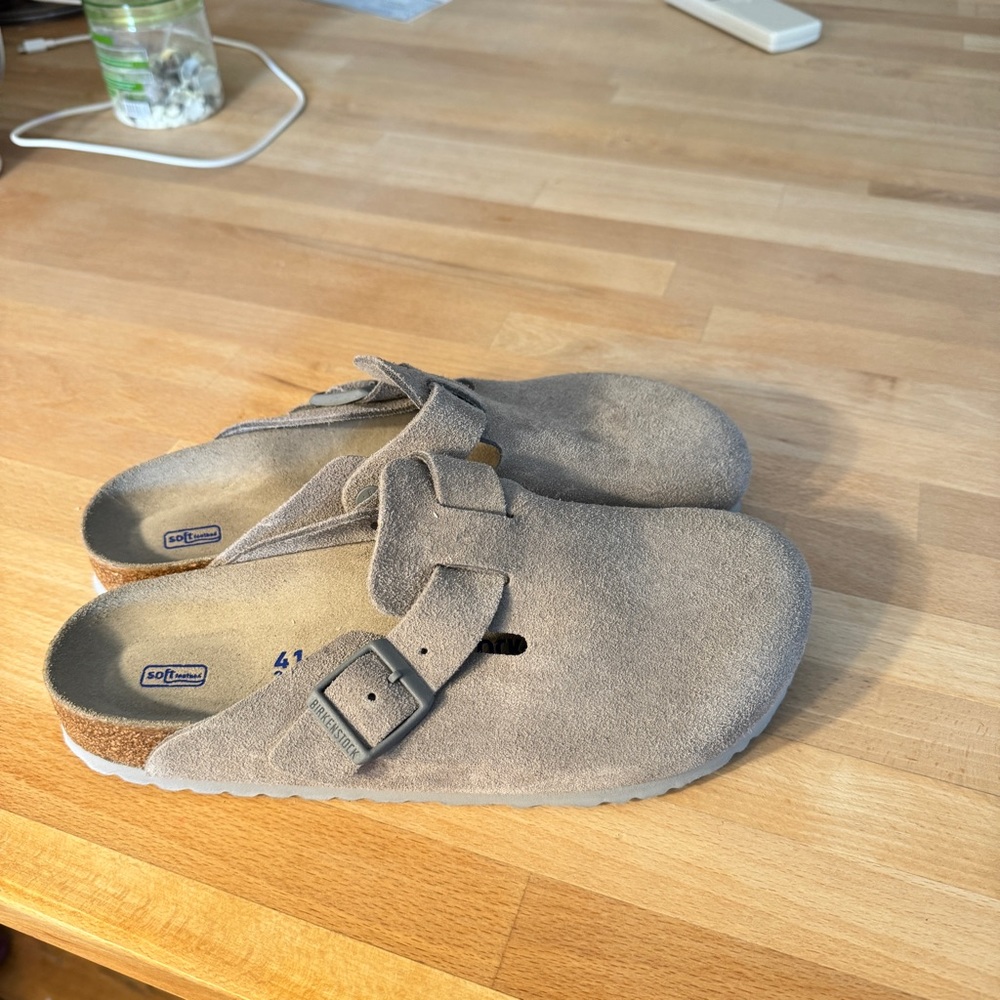 Boston Soft Footbed - Suede